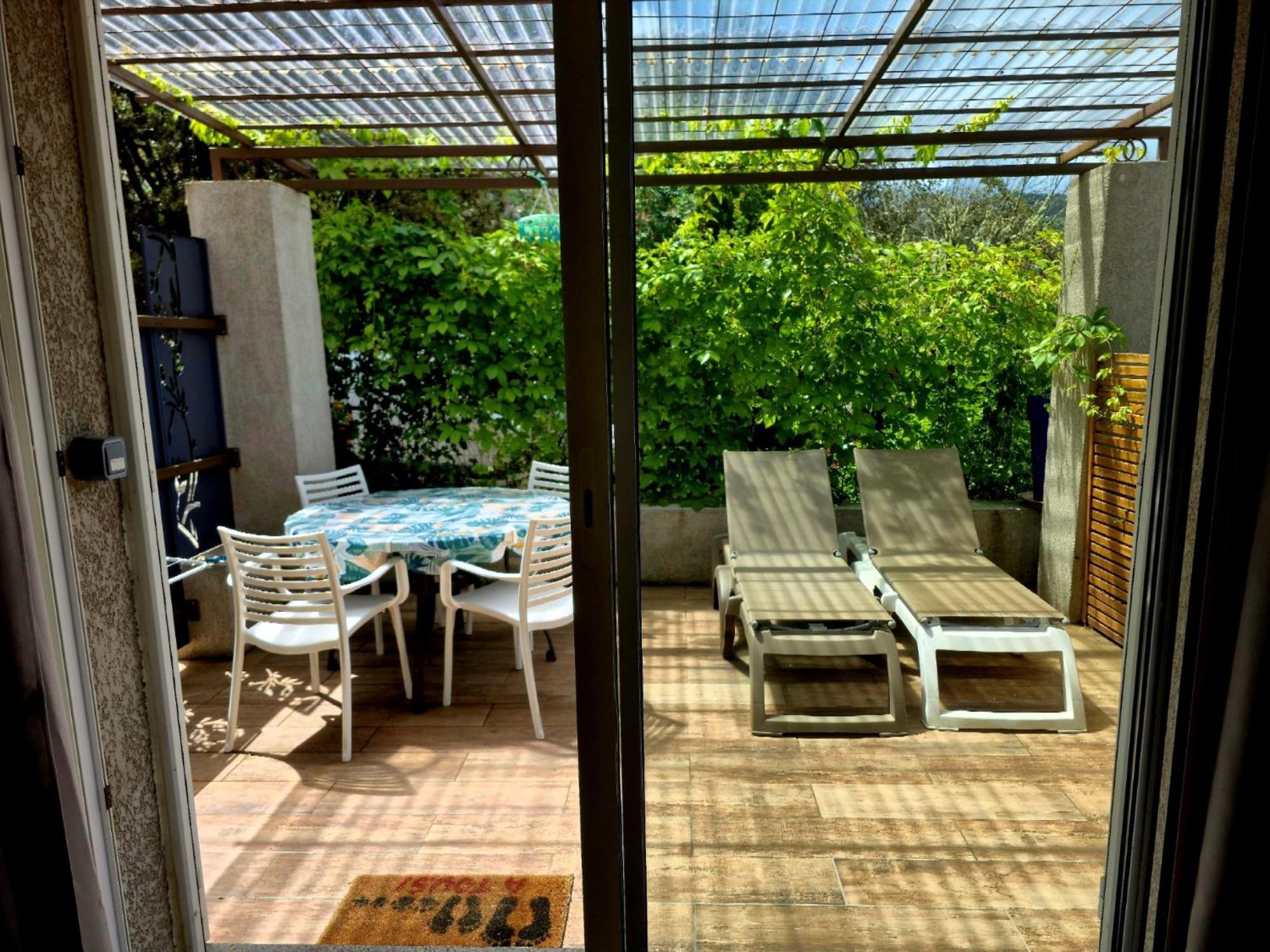 Bed & Breakfast O Fil De L'eau Omessa